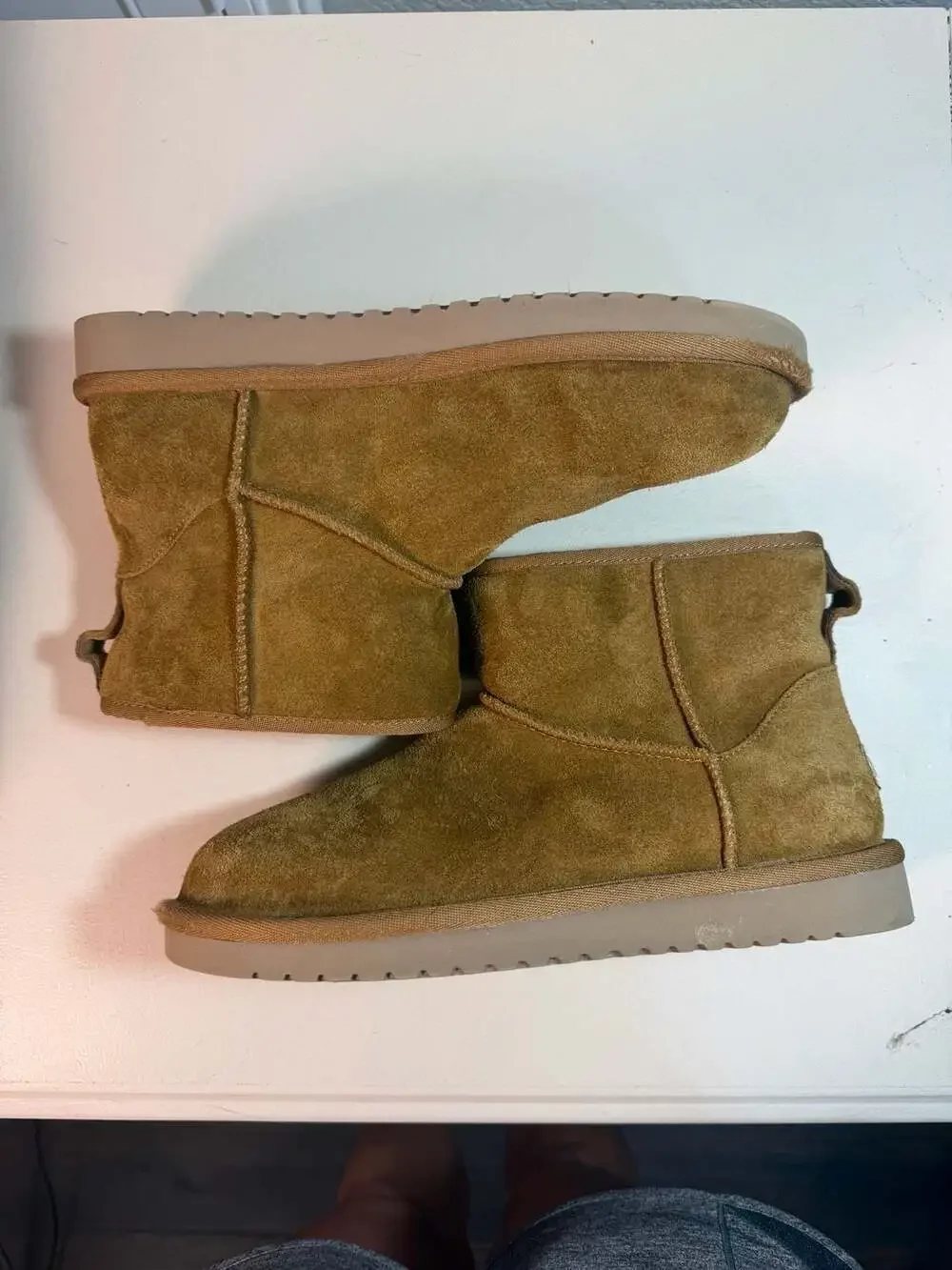 Koolaburra by UGG Short Suede Boots Chestnut Size 8
